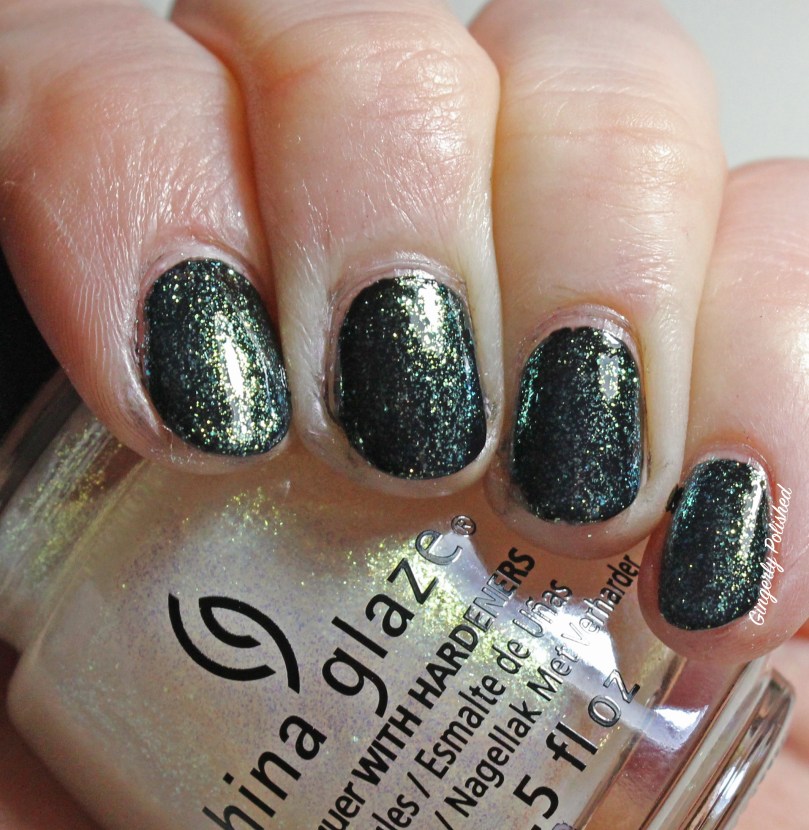 QueenPlease-BlackSwatch