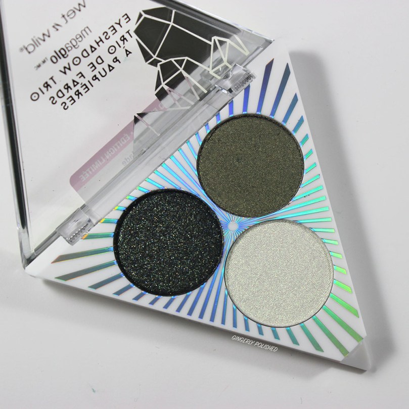 Eyeshadow-Jade-Inside