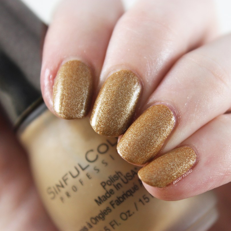 GoldJewel-Glossy-CloseUp